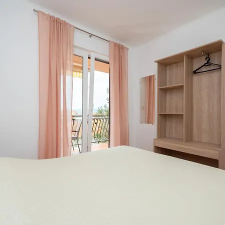 Apartment Zecic *