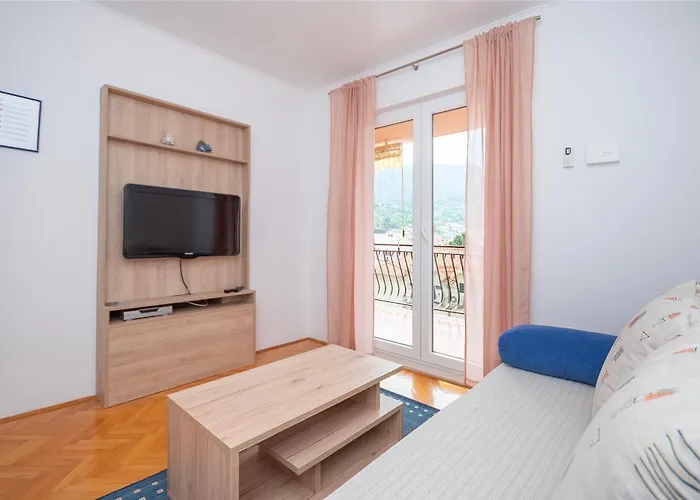 Zecic Appartement Omiš